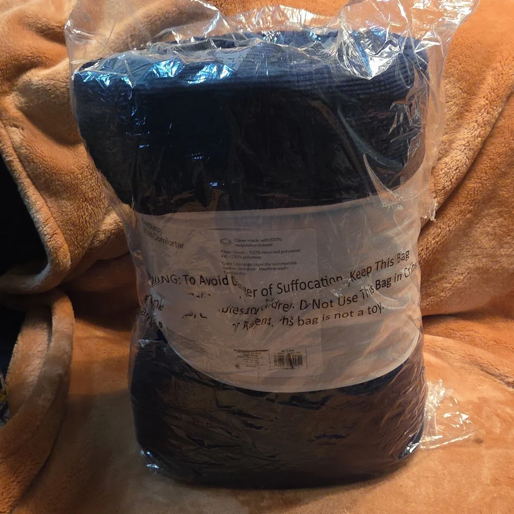 Twin/Twin Extra Long Corduroy Plaid Comforter Navy Blue - Room Essentials NEW